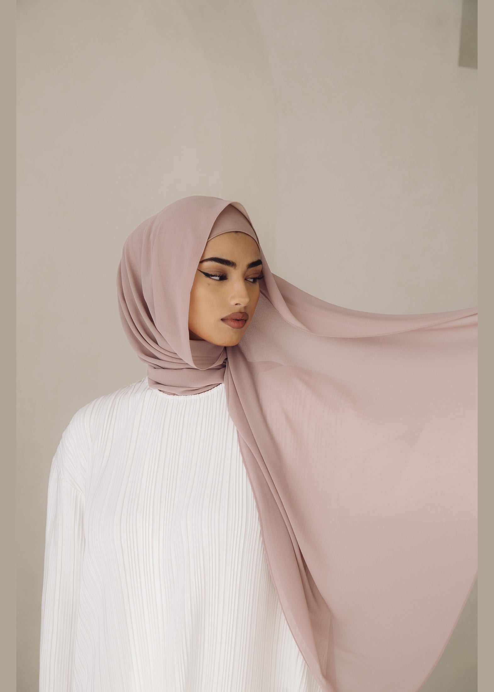 Premium Chiffon Hijab - Taupe