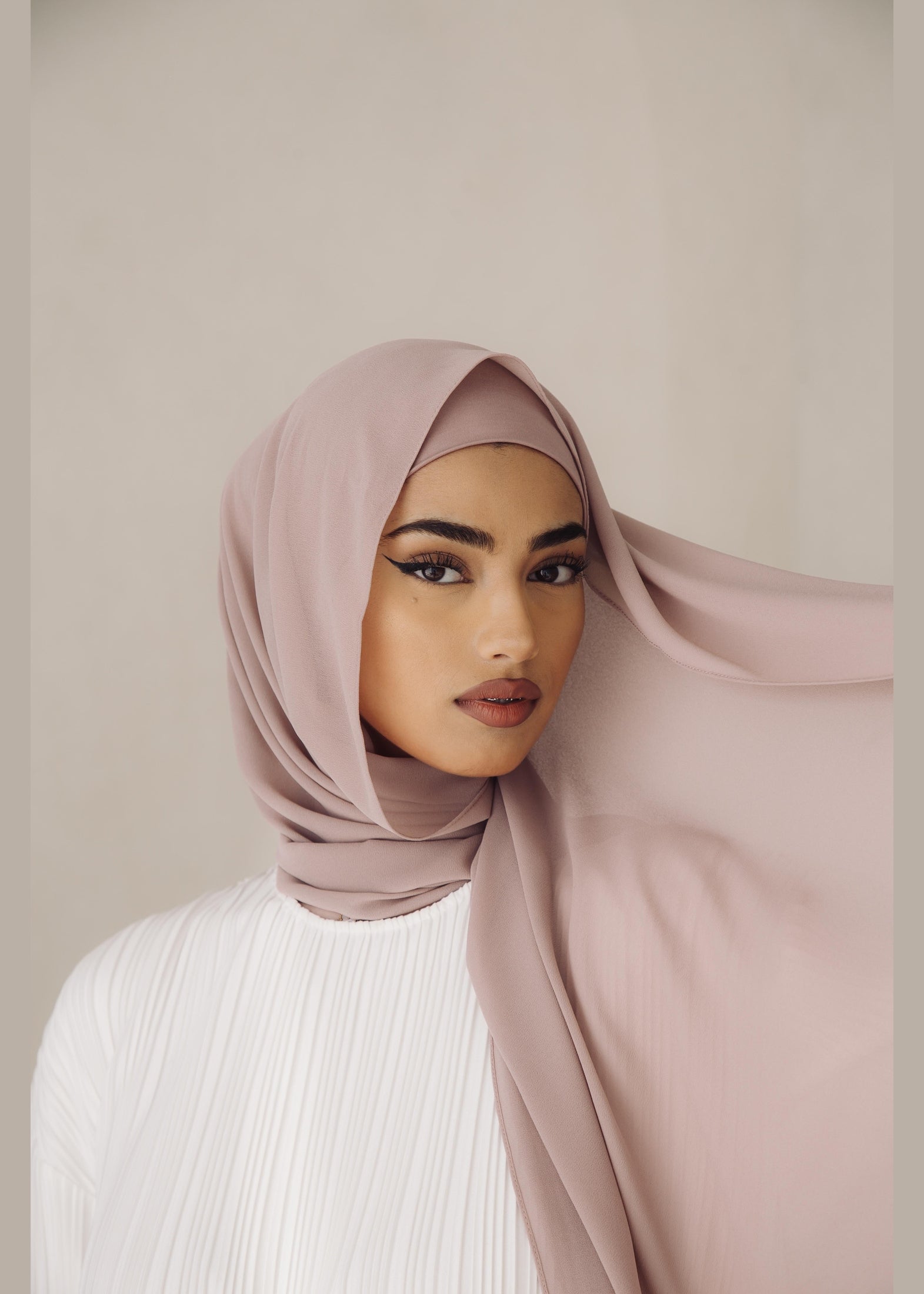 Premium Chiffon Hijab - Taupe